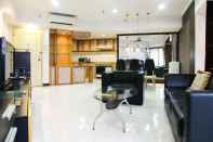 Lobby 2BR Family Sudirman Condominium Apartment near Plaza Semanggi