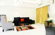 Ruang untuk Umum 4 3BR City View Sudirman Condominium Apartment