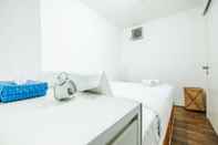 Kamar Tidur Modern And Comfy 3BR Bassura City Apartment