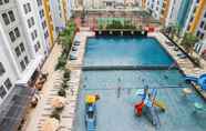 Swimming Pool 2 Pool View Studio Ara Residance Apartement Near Gading Serpong
