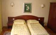Bedroom 6 Hotel Vila Ariston