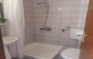 In-room Bathroom 3 Rooms Vedrana