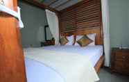 Bedroom 5 Uma Chaming Villas & Gym by EPS