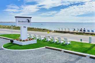 Exterior 4 Breakwater Hotel