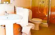Toilet Kamar 4 La Scivola Rooms