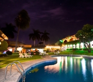 Swimming Pool 3 Hotel & Motel Hacienda Jiutepec