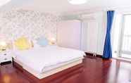 Kamar Tidur 2 LayMayRest Service Apartment