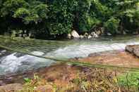 Swimming Pool Mahagedara Home Stay