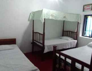 Bedroom 2 Mahagedara Home Stay