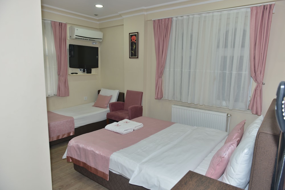 Kamar Tidur 5 Teras Hotel Kagıthane