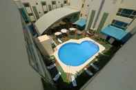 Swimming Pool Ramada by Wyndham Dammam Khaleej Road