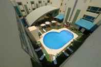 Kolam Renang Ramada by Wyndham Dammam Khaleej Road