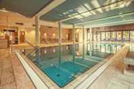 Swimming Pool Hotel Bredeney