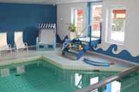 Swimming Pool WAGNERS Hotel Schönblick