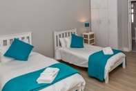 Bedroom Gansbaai Seafront Holiday House: Ons C-huis