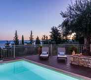 Swimming Pool 7 Villas Muscalas- Elia By Konnect, 200m from the Beach