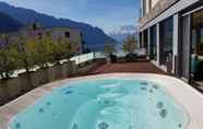 สิ่งอำนวยความสะดวกด้านความบันเทิง 2 Montreux Lake View Apartments and Spa