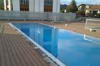 Swimming Pool Villa Elisa by Basquelidays