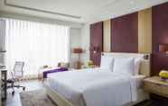 Bedroom 6 Courtyard by Marriott Siliguri