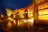 Kolam Renang Ukawaonsen Vacation House