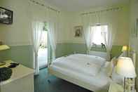 Bedroom Hotel 4 Winden