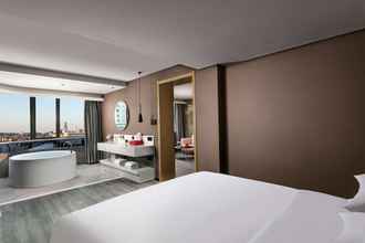 Kamar Tidur 4 Ramada by Wyndham Yangzhou Slender West Lake