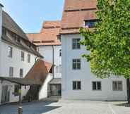 ภายนอกอาคาร 5 Kloster Heiligkreuztal Tagungshaus