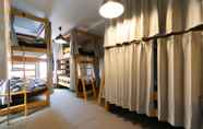 Kamar Tidur 3 Top Edge Hostel