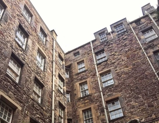 ภายนอกอาคาร 2 Modern Studio Apartment on Royal Mile Great for Castle