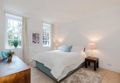 Others 2 Bright and Leafy 1 Bedroom Flat in the Heart of Chelsea