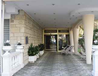 Lobby 2 Hotel Ariminum