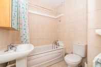 Toilet Kamar PML Apartments Soho