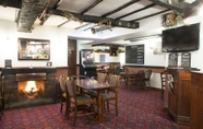 Restoran 4 The Outgate Inn