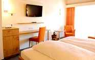 Kamar Tidur 5 Hotel Restaurant Pension Krone Post