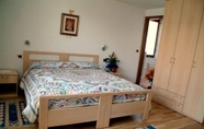 Bilik Tidur 3 B&B Villa Verde - Valtellina