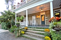 Exterior Downtown Savannah Oasis 4 BR 3 BA