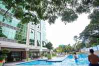 Kolam Renang Luxury Condo 904 at The Padgett Place