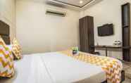 Phòng ngủ 2 FabHotel Gayathri