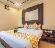 Bedroom 4 FabHotel Gayathri