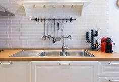 Kamar Tidur 7 Alice in Wonderland