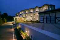 Bangunan Galway Heights Hotel