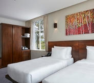 Bedroom 4 Galway Heights Hotel