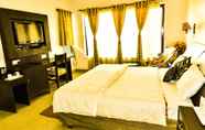 ห้องนอน 3 Van Durga Villas & Suites Katra