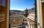 Nearby View and Attractions 4 Casa Albergo Portale Pirrera