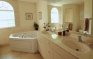 In-room Bathroom 4 Superb Home Perfect Place