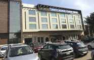 Luar Bangunan 5 Delite Hotel - Faridabad