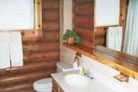 Phòng tắm bên trong Cabin Share Phase 1