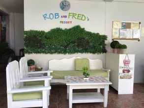 Lobi 4 Rob and Fred's Resort