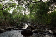 Ruang Umum Tropicalfolks Campers Lodge