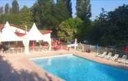 Swimming Pool 2 Camping les Bo-Bains